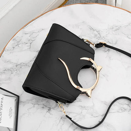 Cat Shaped Handle Women Handbag Trendy And Fashionable, Solid Color, Simple And Casual Crossbody Shoulder Shell Bag PlatiNum