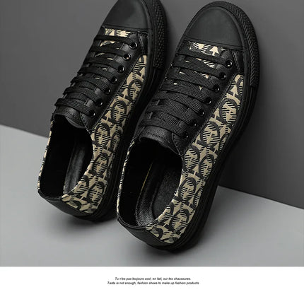 New Shoes for Men Genuine Leather Patchwork Casual Shoes Trend Flat Skateboard Shoes Youth Cool Lace-up Sneakers