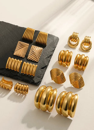 Orecchini a Perno Geometrici a Forma di C Multistrato Placcati in Oro 18K, Antiruggine, in Acciaio Inossidabile per Donne platinumshop