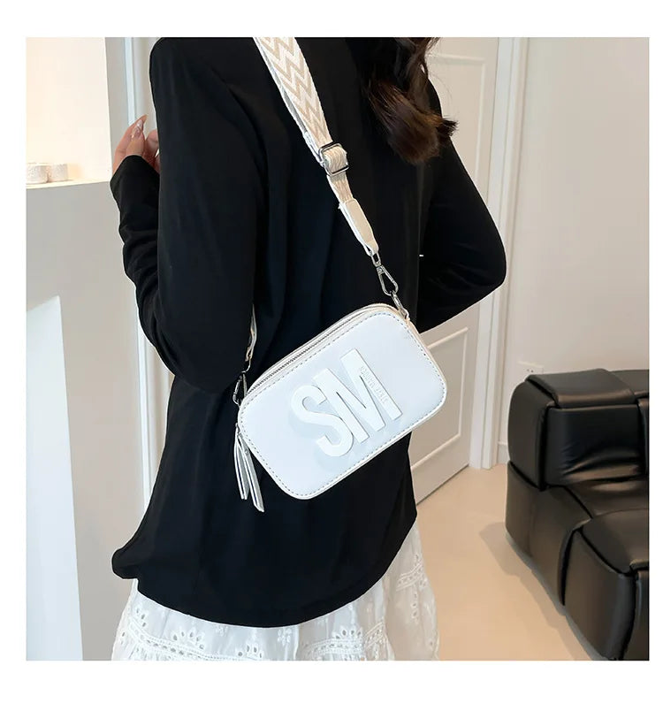 Cross-Border Style Camera Bag Fashionable Retro Women's Shoulder Slant Bag Small Square Bag Street Trend PU Material PlatiNum