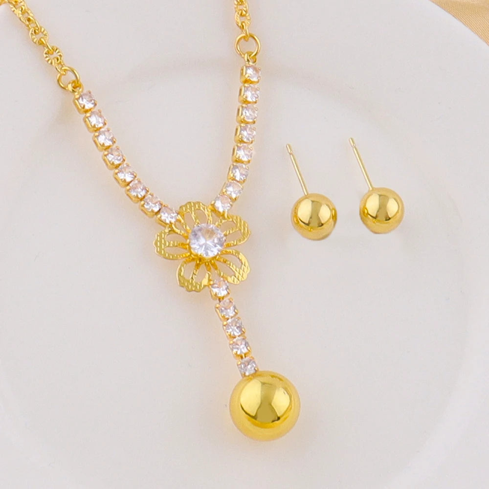 Collana con ciondolo zircone alla moda per donna Collana girocollo a catena Festa femminile Gioielli lucidi Regalo per matrimonio San Valentino