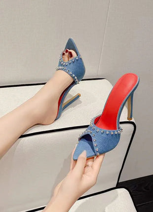 Liyke 2026 Mode d'été Rivet en métal Designer Talons hauts Chaussons femme Sexy Bout pointu Fête Stripper Chaussures Sandales