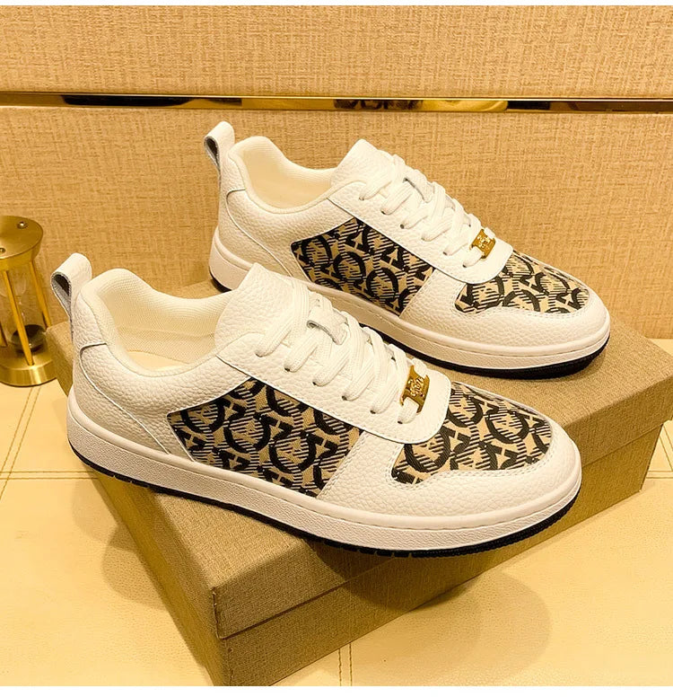 European New Shoes for Men Genuine Leather Patchwork Casual Shoes Trend Flat Skateboard Shoes Youth Cool Lace-up Sneakers