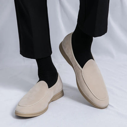 Mocassini da uomo in pelle scamosciata di alta qualità autunnali Scarpe casual piatte semplici Scarpe da sposa per feste Mocasin da esterno in pelle nabuk di marca di lusso