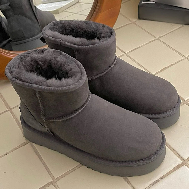 Classic Short Women's 2027 New Winter Warm Wool Thick Sole Genuine Leather And Fur Snow Boots