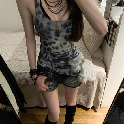 Y2K American Retro Short Denim Shorts Women Casual Rivet Sexy Streetwear Bodycon Gothic Punk Style Zipper Solid Color Summer PlatiNum