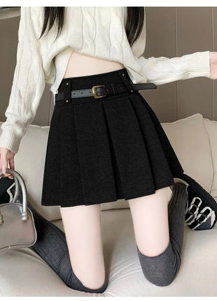 Autumn and Winter 2025 New High-waisted A-line Skirt College Style Sweet Versatile Woolen Pleated Skirt PlatiNum