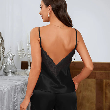 Set di indumenti da notte estivi di lusso in pizzo a V profondo senza schienale sexy Set pigiama in raso morbido per donna Comodo canottiera e pantaloncini a maniche corte