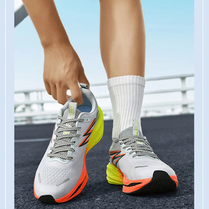 2026 NEW Men Sports Running Shoes Off Marathon Breathable Light Comfortable Women Athletic Sneakers Jogging Tenis Air Cushion PlatiNum