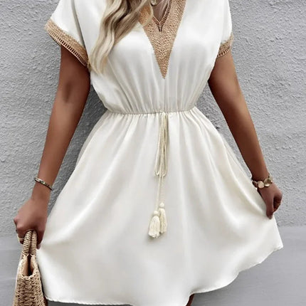 Abito corto longuette da spiaggia femminile con scollo a V in pizzo a maniche corte tinta unita estivo Abiti eleganti da donna in tinta unita bianco dolce platinumshop