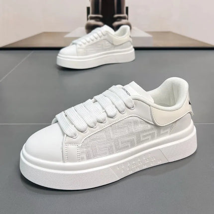 2025 New Men's Breathable Sneakers Fashion Trend Versatile Casual Shoes Thick soled Height Increasing Sports Running Shoes