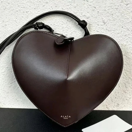 Borsa a tracolla da donna in vera pelle a forma di cuore, anti-graffio, con tracolla regolabile, piccola e graziosa, ideale per appuntamenti e shopping quotidiano - Nuova collezione 2026