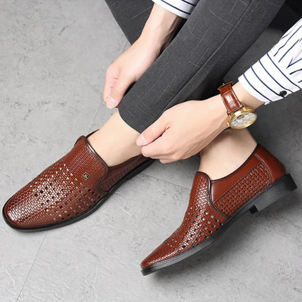 Mocassini da uomo estivi Scarpe in pelle da uomo traspiranti Suole morbide Scarpe casual da uomo Scarpe Oxford slip-on Business Zapatos De Hombre