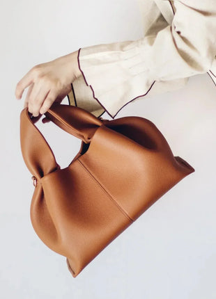 Borsa a Tracolla di Lusso da Donna Designer Autunno/Inverno 2025 – Con Motivo Lychee e Dettaglio a Nuvola sulle Spalle