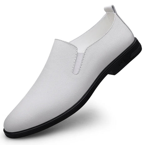 Mocassini comodi in pelle bovina da uomo neri classici alla moda di marca scarpe Casual in pelle con suola morbida traspirante cava estiva da uomo