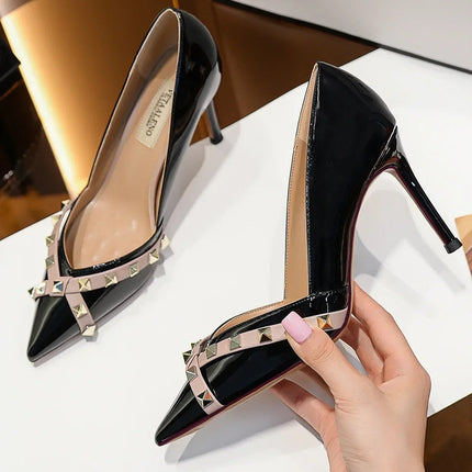【Misurati la lunghezza dei piedi prima di ordinare】Scarpe da donna con tacco a spillo sottile e punta a punta con rivetti, scarpe eleganti da festa 120-CHC-33 platinumshop