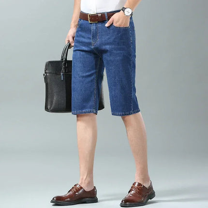 Pantaloncini di jeans da uomo nuovi estivi Moda colore chiaro Casual allentato multi-tasca pantaloni dritti da cinque minuti pantaloncini elastici al ginocchio