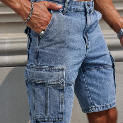 Pantaloncini jeans regolari estivi blu da uomo. Design multitasche. Elegante e casual.