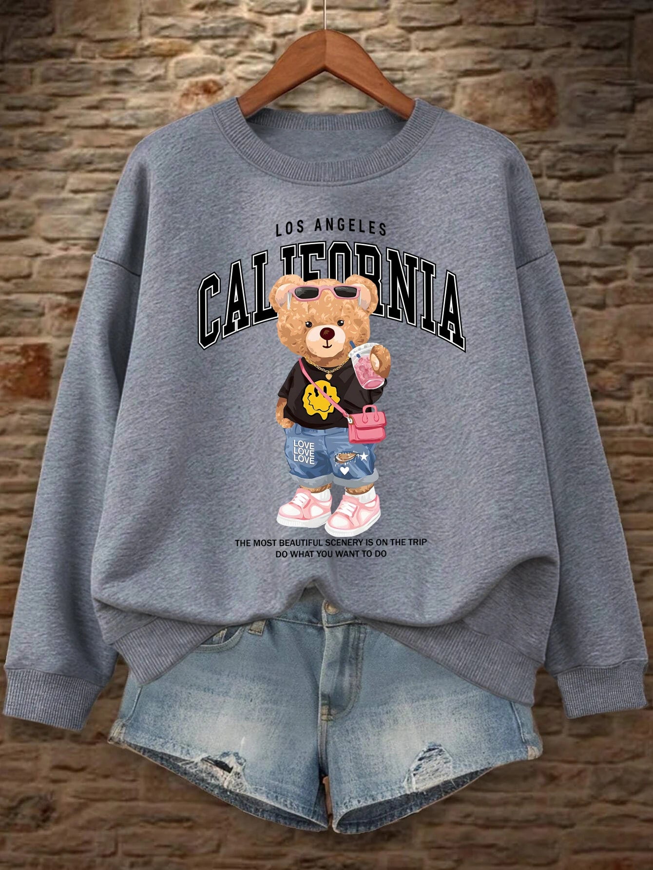 Little Bear Drinking Milk Tea Printed Women Pullover O-Neck Loose Streetwear Casual Autumn Clothes Fleece All-Match Sweatshirt