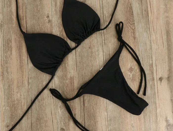 Bikini Costumi da bagno sexy Costumi da bagno Costume da bagno per donna Appeso al collo con allacciatura Bikini Tinta unita Costume da bagno sexy con cinturino diviso PlatiNum