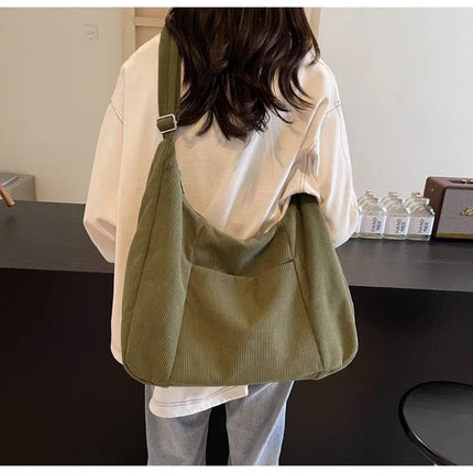 New Large Capacity Casual Crossbody Bag Simple Artistic Commuter Student Single Shoulder Bag Outdoor Leisure Women's Tote Bag PlatiNum