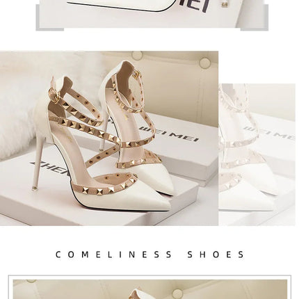 Scarpe tacco alto da donna estive in Europa e America Moda punta a punta bocca superficiale rivetto scava fuori sandali a spillo da discoteca platinumshop