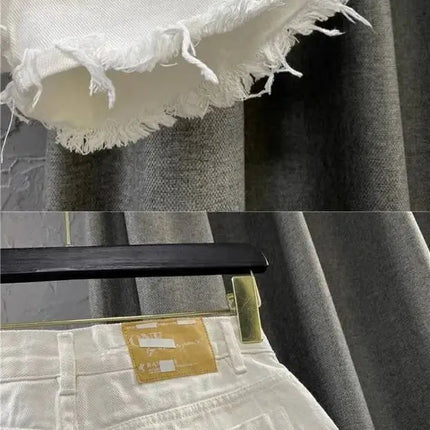 Nuovi Shorts Estivi da Donna 2026 in Denim Bianco, Stile A-Line Strappato a Gamba Larga, Hot Pants Casual alla Moda Streetwear per Ragazze