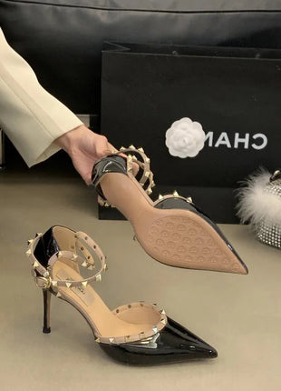 Sandali Donna alla Moda con Rivetti, Nuovo Stile Primavera 2026, Tacchi Alti con Cinturino Sottile, Eleganti Décolleté Color Nude per Estate Autunno platinumshop