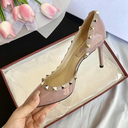 scarpe da donna di marca di lusso Sandali da donna Rivetti estivi Tacchi alti Lato vuoto Scarpe da donna da ballo in pelle moda femminile da donna