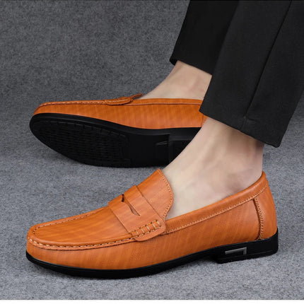 Designer Uomo Scarpe Casual Moda Uomo Scarpe Mocassini da uomo in vera pelle Mocassini Slip on Appartamenti da uomo Scarpe da guida maschili 2022