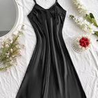 black / M