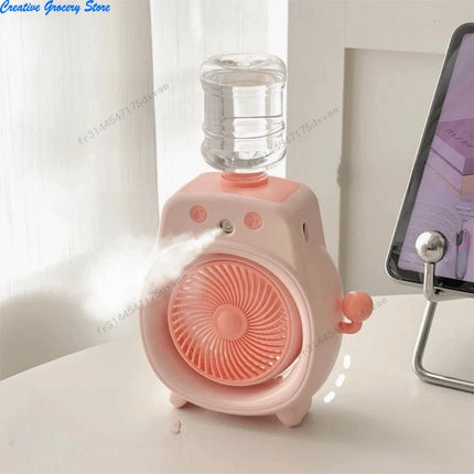 Ventilatore da Tavolo Portatile con Nebulizzatore Fine e Delicato, Ampio Angolo di Copertura, Ventilatore da Scrivania con Nebbia Fredda a 360°, Batteria da 500mAh