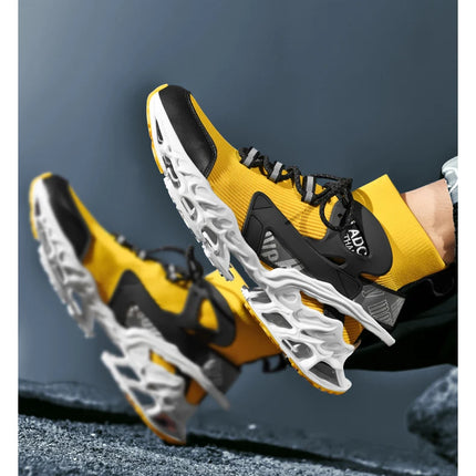 Scarpe da uomo Sneakers Uomo casual Scarpe da uomo tenis Scarpe di lusso Trainer Race Scarpe traspiranti mocassini moda Scarpe da corsa per uomo