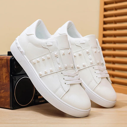 Spring Autumn New Men's White Shoes Trendy Fashion Youth Flat Board Shoes Men's Single Shoes