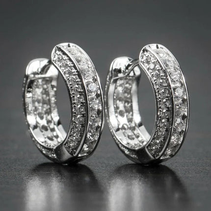 Huitan Small Round Hoop Earrings for Men/Women Shiny White Zirconia Simple Stylish Daily Wearable Earring Unisex Fashion Jewelry PlatiNum