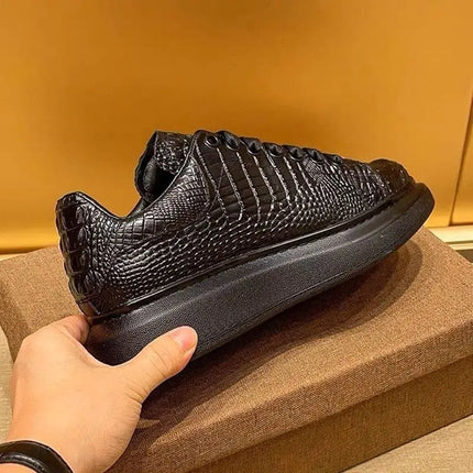 Trend crocodile print black men's breathable shoes running casual sports board shoes natural cowhide soft sole shoes
