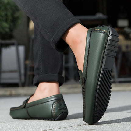 Mocassini in Pelle da Uomo Stile Britannico, Traspiranti, Slip-on, per Guida e Outdoor, Scarpe Casual Classiche Fatte a Mano, Design Elegante