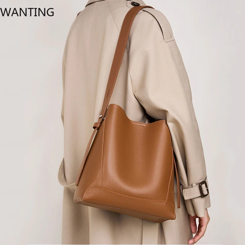 100% Genuine Leather Women Shoulder Bag Large Capacity Cowhide Bucket Bags Fashion Casual Female Crossobdy Bag 2391