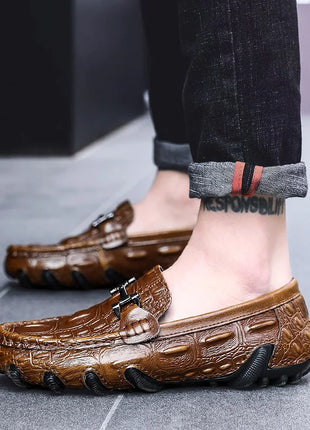 Scarpe Casual da uomo in vera pelle stile coccodrillo mocassini per scarpe comodi da uomo scarpe da uomo Casual Slip on semplici scarpe da guida