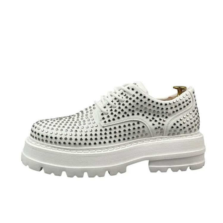 Luxury Designer Rivets Men Leather Casual Shoes Fashion Breathable Height Increasing Male Brogue Derby Shoes Zapatillas Hombre