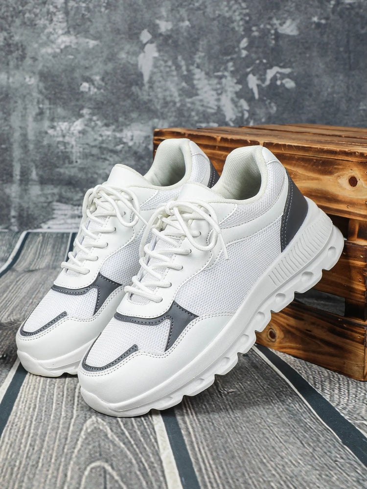 VEAMORS Unisex Mesh Running Shoes Lightweight Breathable Sports Sneakers Elastic Soft Sole Footwear for Walking Gym Fitness PlatiNum