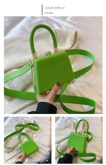 2022 New Fashion Sweet Mini Pillow Handbag Japanese Printed Scenery Net Red One Shoulder Portable Crossbody Bag