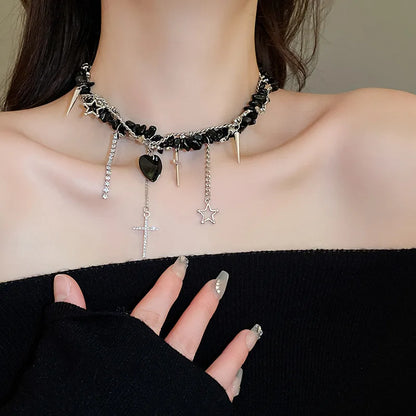 Collana con nappa zircone dal design di personalità, strass brillanti, croce a forma di cuore, collane girocollo, gioielli di moda da donna