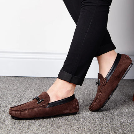 Estate nuovi mocassini in pelle scamosciata comodi appartamenti scarpe Casual da uomo traspirante Slip-On scarpe da guida in morbida pelle mocassini 2022