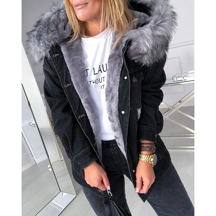 Autumn Women Vintage Hooded Denim Jackets Wth a Large Fluffy Collar Frayed Design Buttoned Overcoat