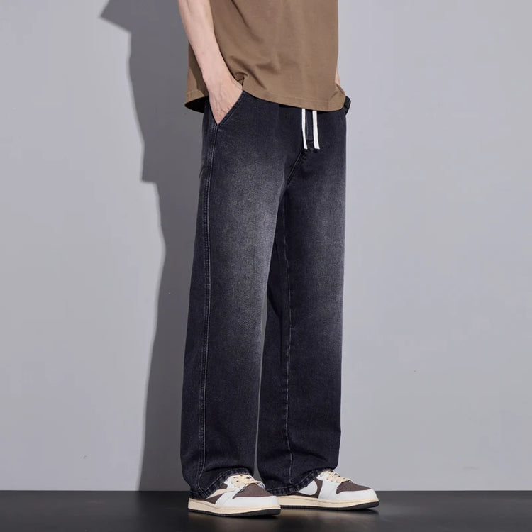 Abbigliamento da uomo Pantaloni a gamba larga Jeans larghi Streetwear Pantaloni in denim moda dritti