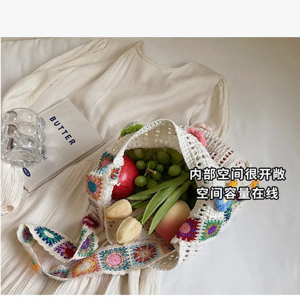 Borsa tote da donna in stile boho con motivo floreale all'uncinetto, borsa a tracolla in maglia intrecciata di grande capacità, borsa da spiaggia estiva per ragazze
