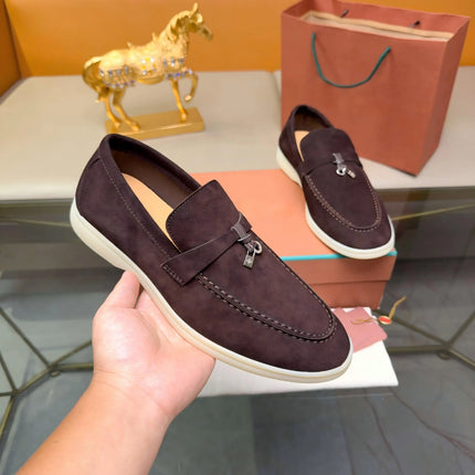 Mocassini da uomo in pelle scamosciata, mocassini classici slip-on con fibbia in metallo, suola morbida antiscivolo, calzature casual leggere per camminare, comode scarpe casual da lavoro per l'ufficio, la guida e l'uso quoti