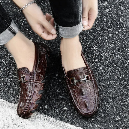 Scarpe Casual da uomo in vera pelle stile coccodrillo mocassini per scarpe comodi da uomo scarpe da uomo Casual Slip on semplici scarpe da guida