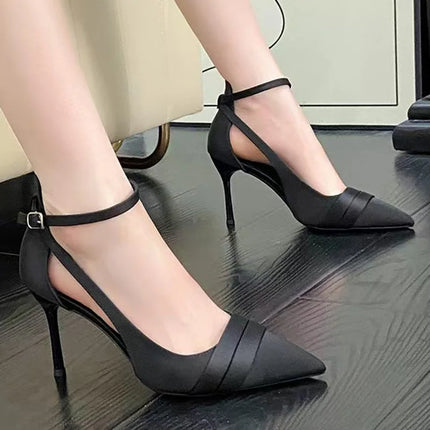Décolleté con tacco alto in raso viola per donna 2025 Décolleté con cinturino alla caviglia Décolleté con tacco sottile Donna Scarpe da sposa sexy con punta a punta Lady
